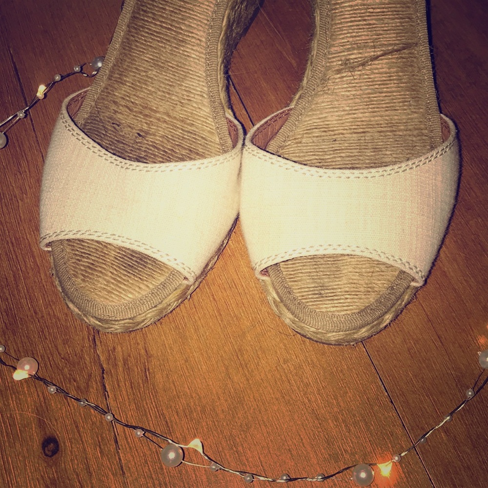 Lucky brand wedge sandals